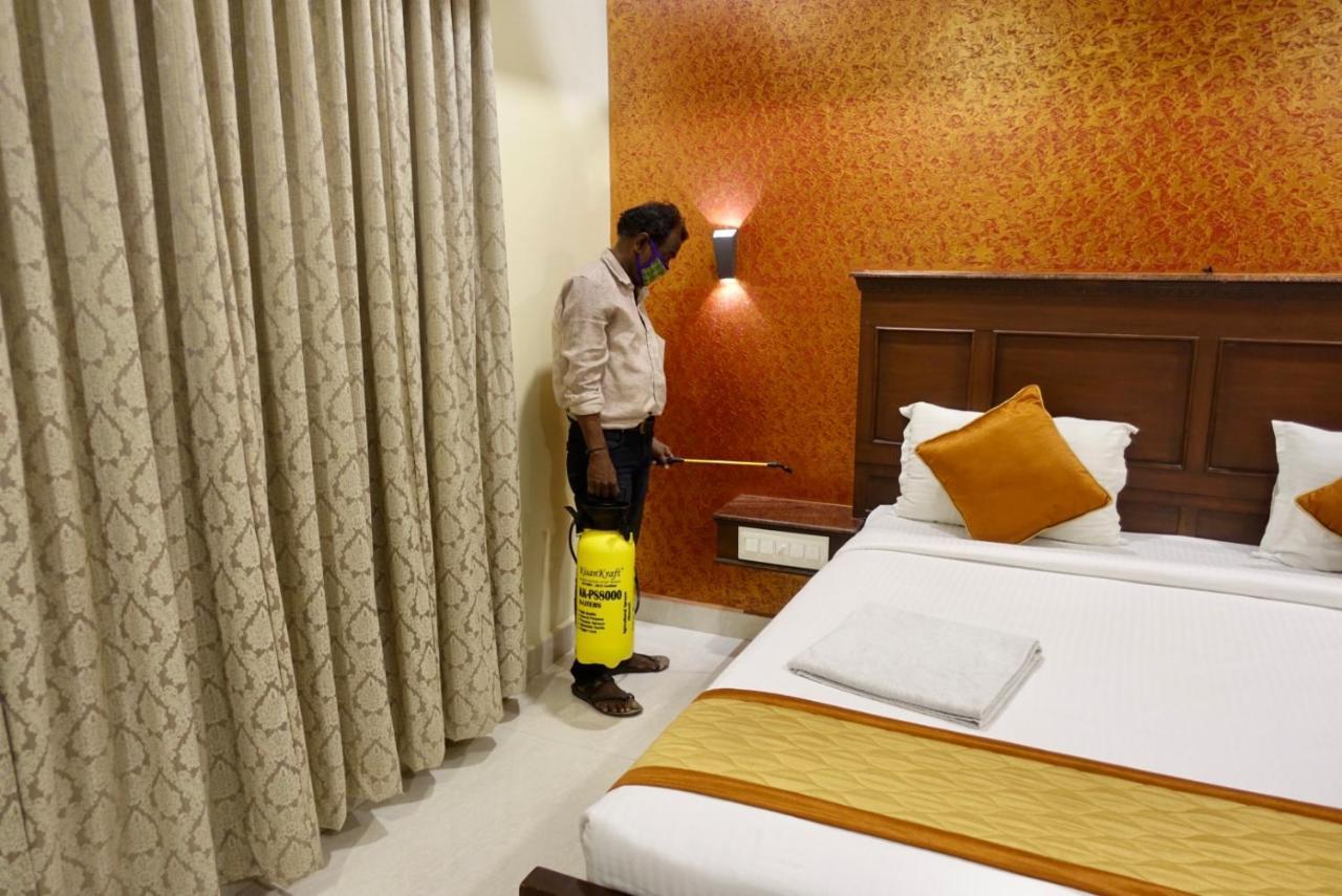 ไอ เรซิเดนซี Hotel ปอนดิเชอรี ภายนอก รูปภาพ