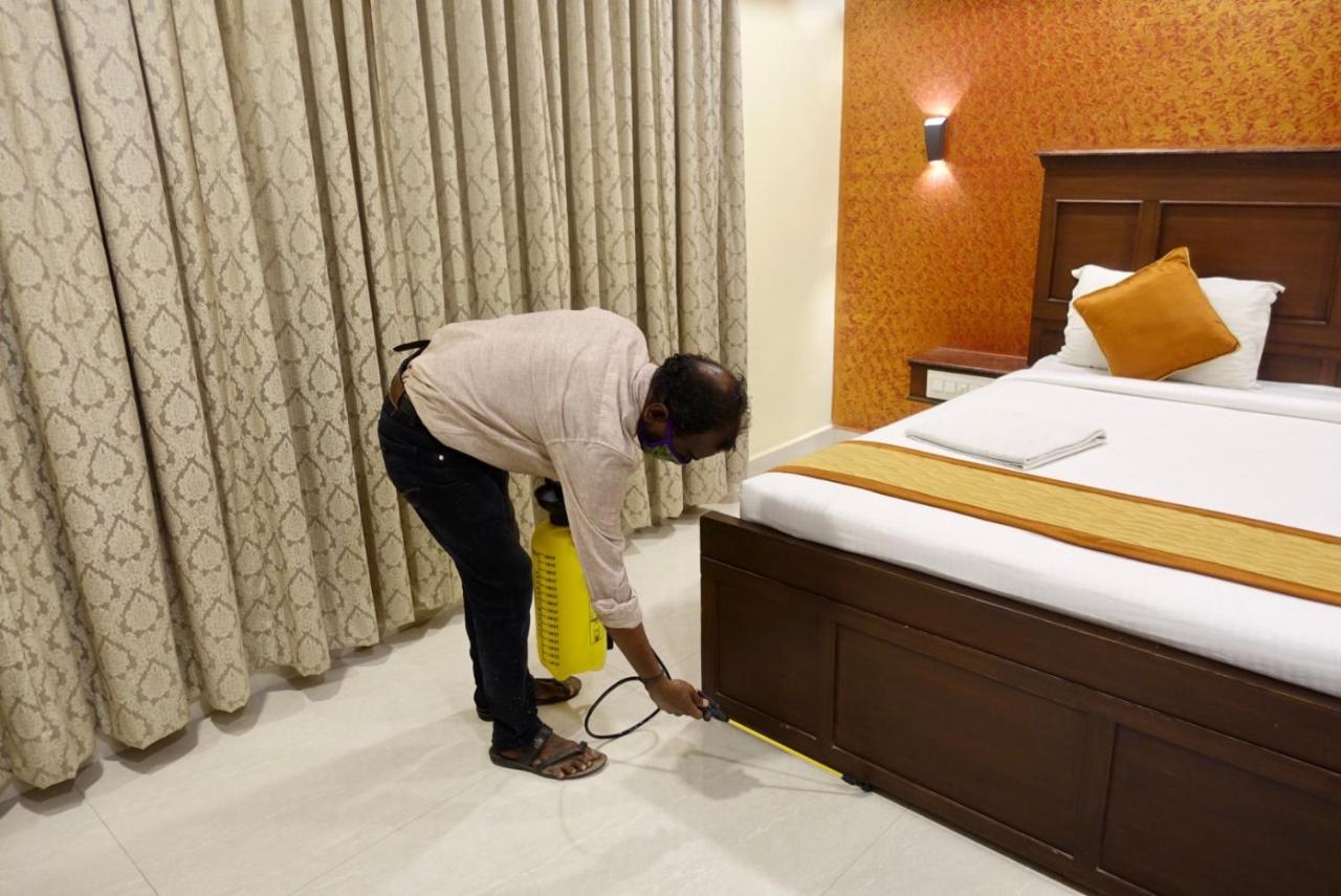 ไอ เรซิเดนซี Hotel ปอนดิเชอรี ภายนอก รูปภาพ